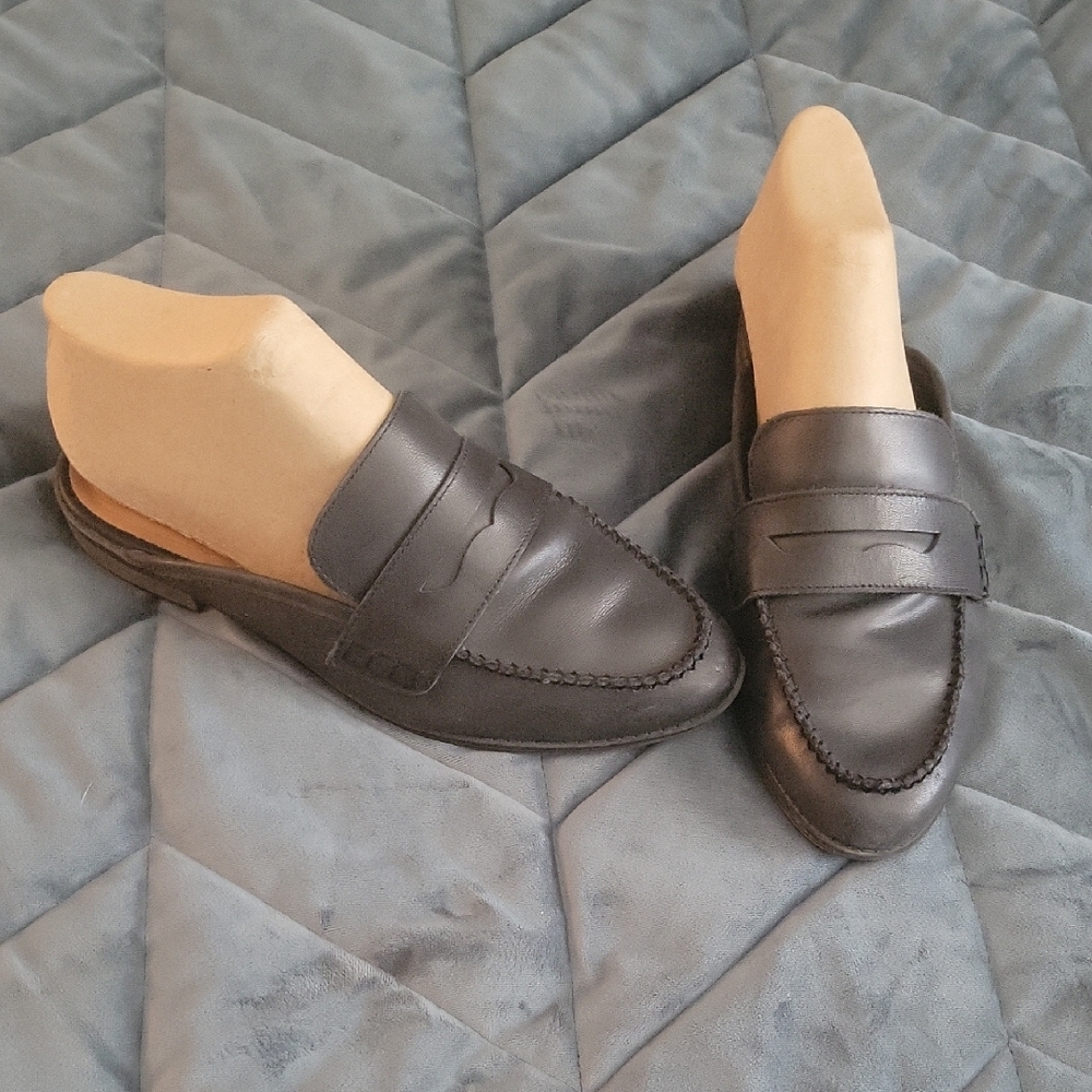 Lucky Brand Black Loafer Mules - Picture 3 of 7